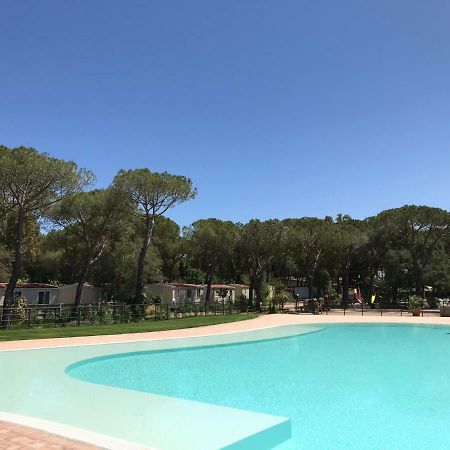 Camping I Melograni Marina Di Bibbona Luaran gambar