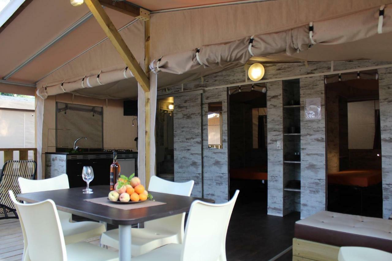 Camping I Melograni Marina Di Bibbona Luaran gambar